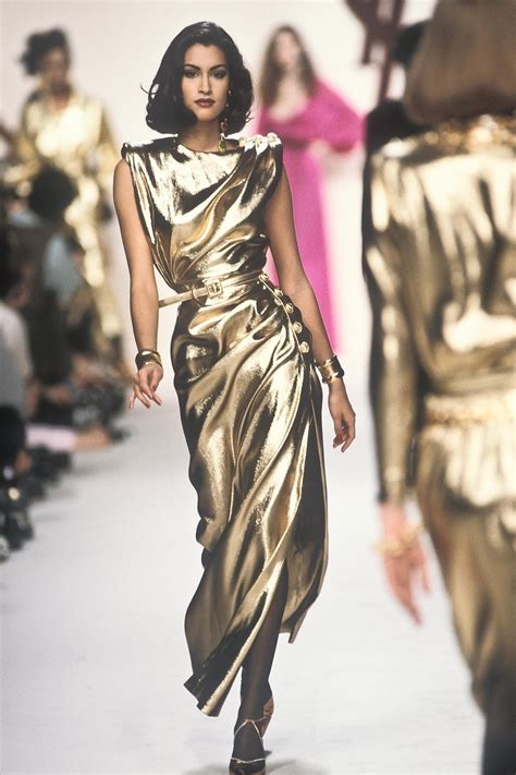 yasmeen ghauri yves saint laurent|Fashion Flashback: Yasmeen Ghauri .